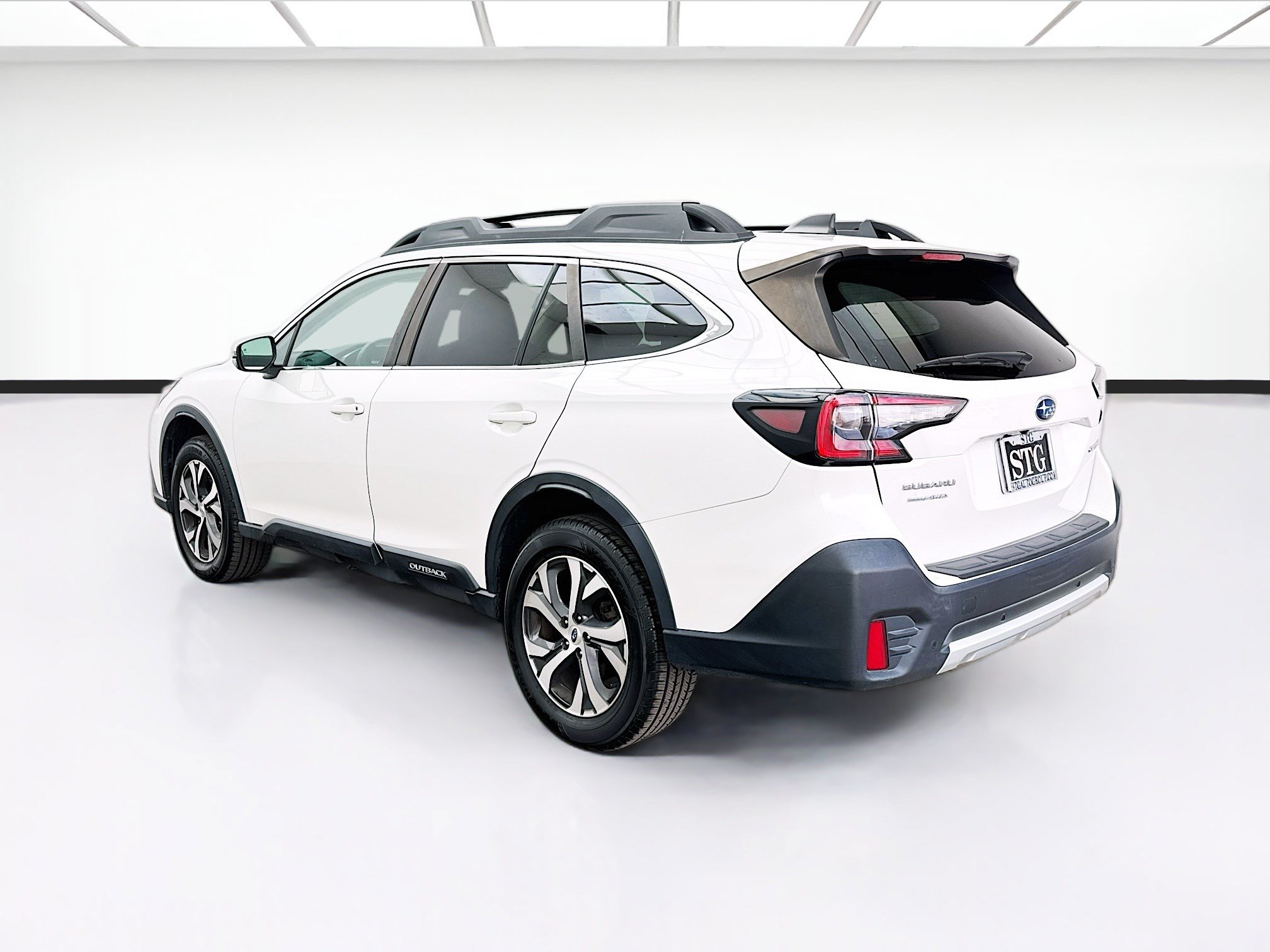 Used 2022 Subaru Outback Limited AWD/4WD image 6