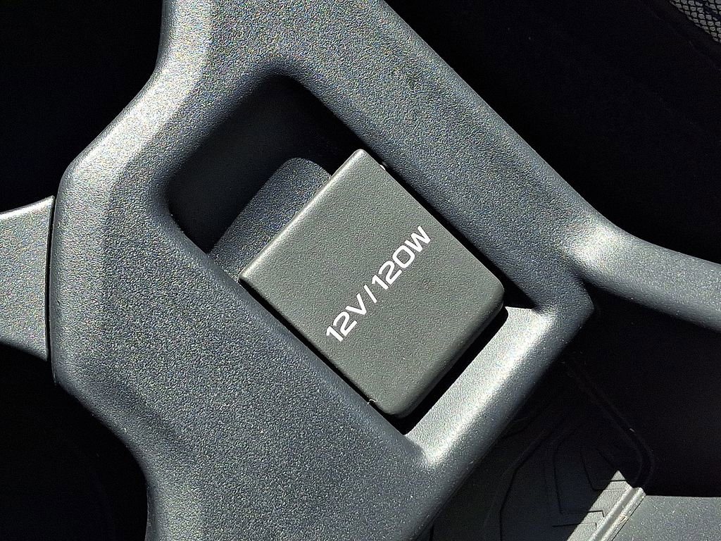 Used 2025 Subaru Forester Premium image 24