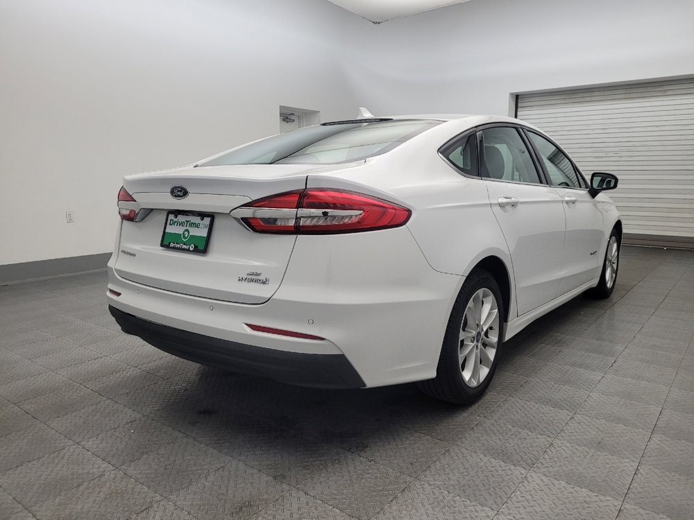 Used 2019 Ford Fusion SE image 9