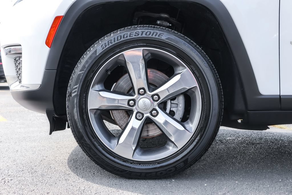 Used 2021 Jeep Grand Cherokee L Limited AWD/4WD image 18