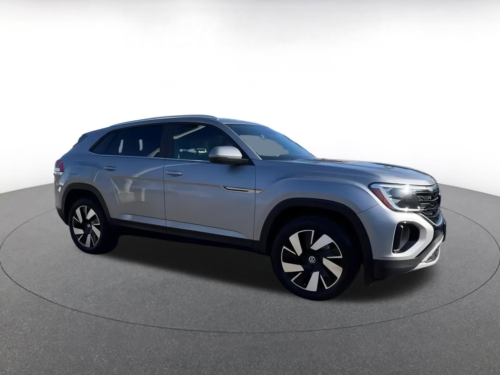 Used 2025 Volkswagen Atlas Cross Sport SE video 2