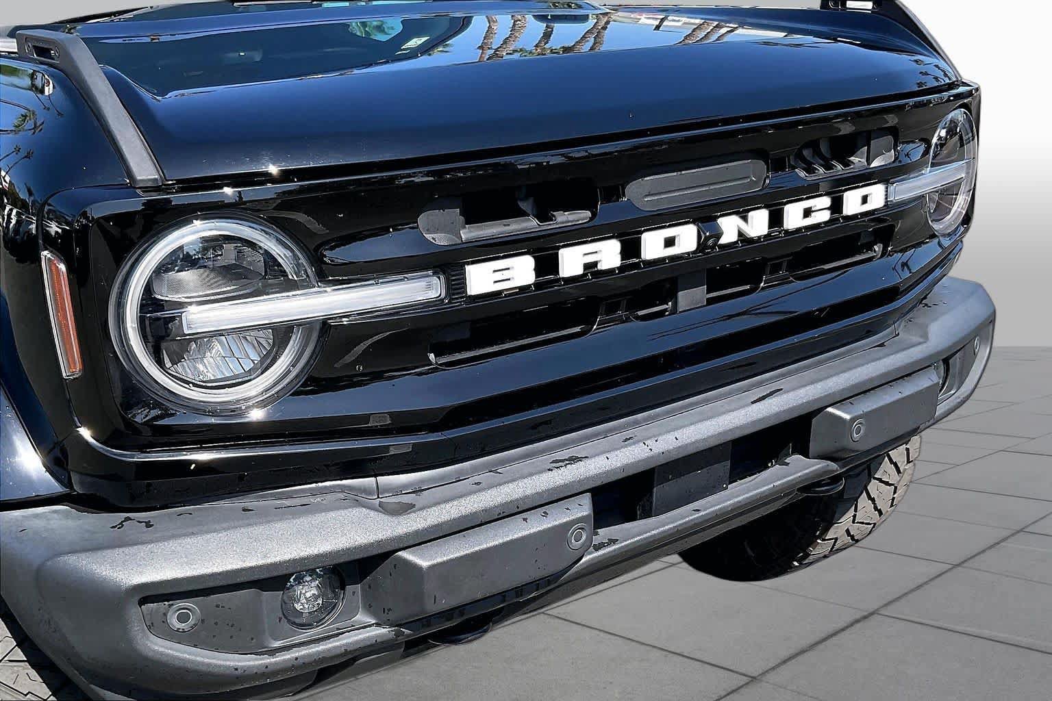 Used 2023 Ford Bronco Outer Banks AWD/4WD image 29