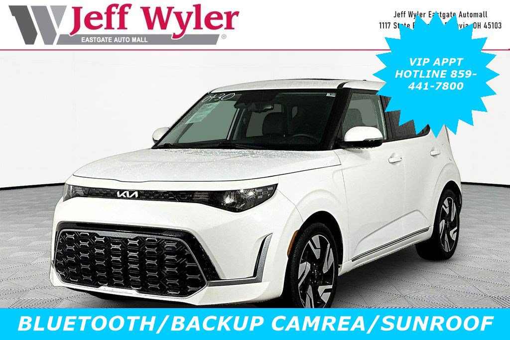 Used 2024 Kia Soul GT-Line FWD image 1
