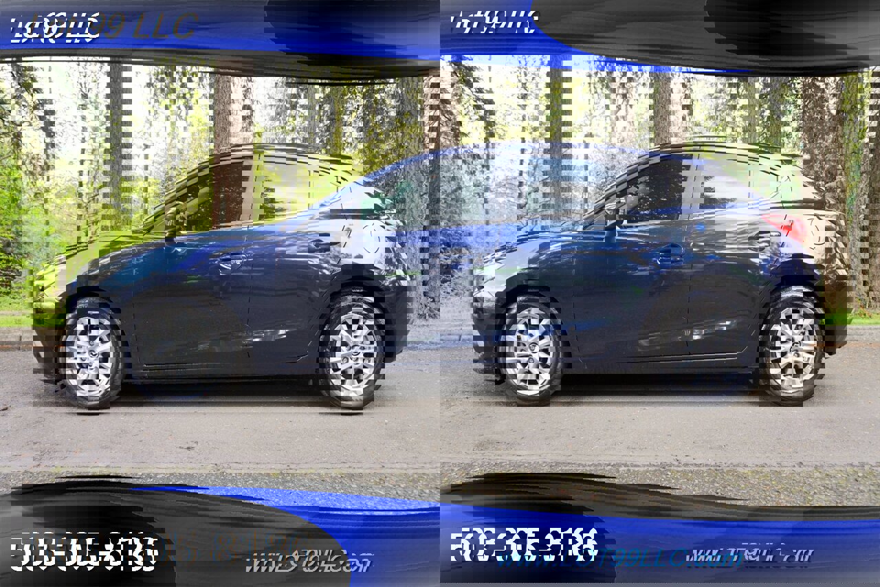 Used 2016 MAZDA MAZDA3 i Touring FWD image 1