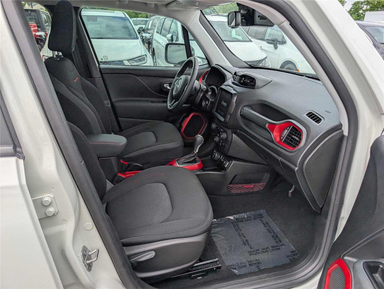 Used 2022 Jeep Renegade Trailhawk w/ Sun/Sound Group AWD/4WD image 11