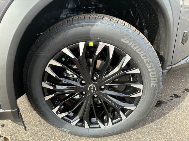 New 2026 Nissan Rogue SV image 12