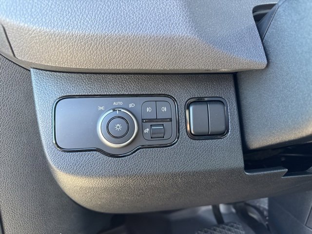 Used 2025 Mercedes-Benz Sprinter 2500 image 22