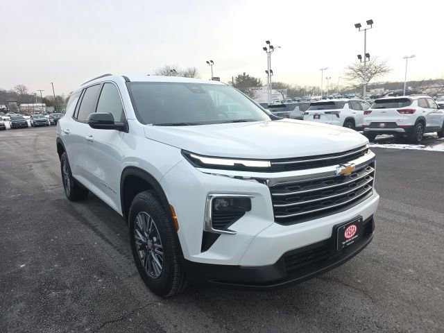 New 2026 Chevrolet Traverse LT