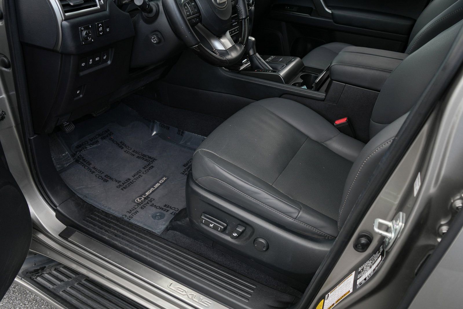 Used 2023 Lexus GX 460 Premium AWD/4WD image 17