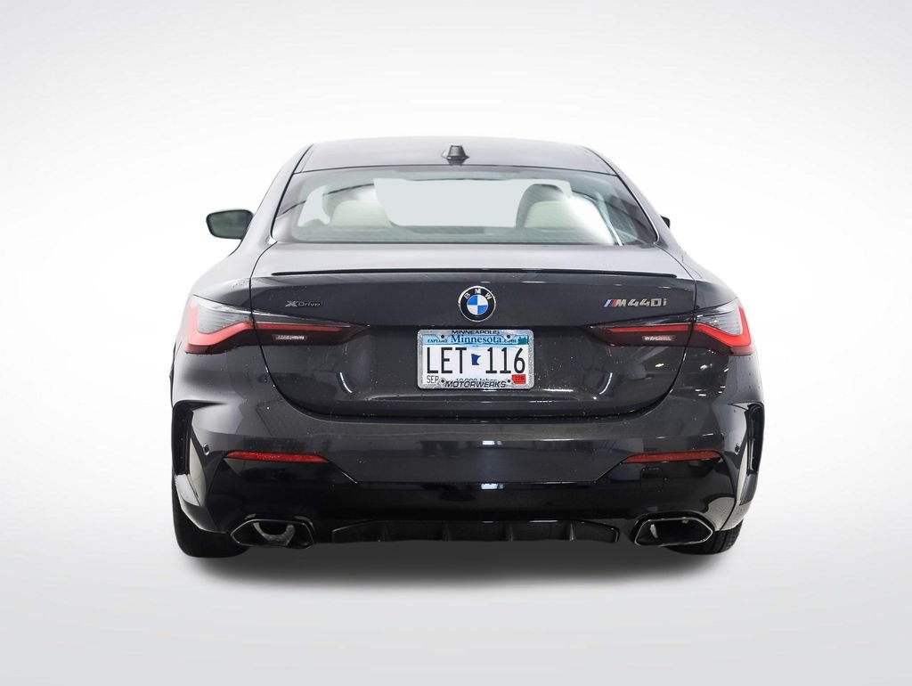 Used 2024 BMW 440i xDrive Coupe w/ Premium Package AWD/4WD image 4