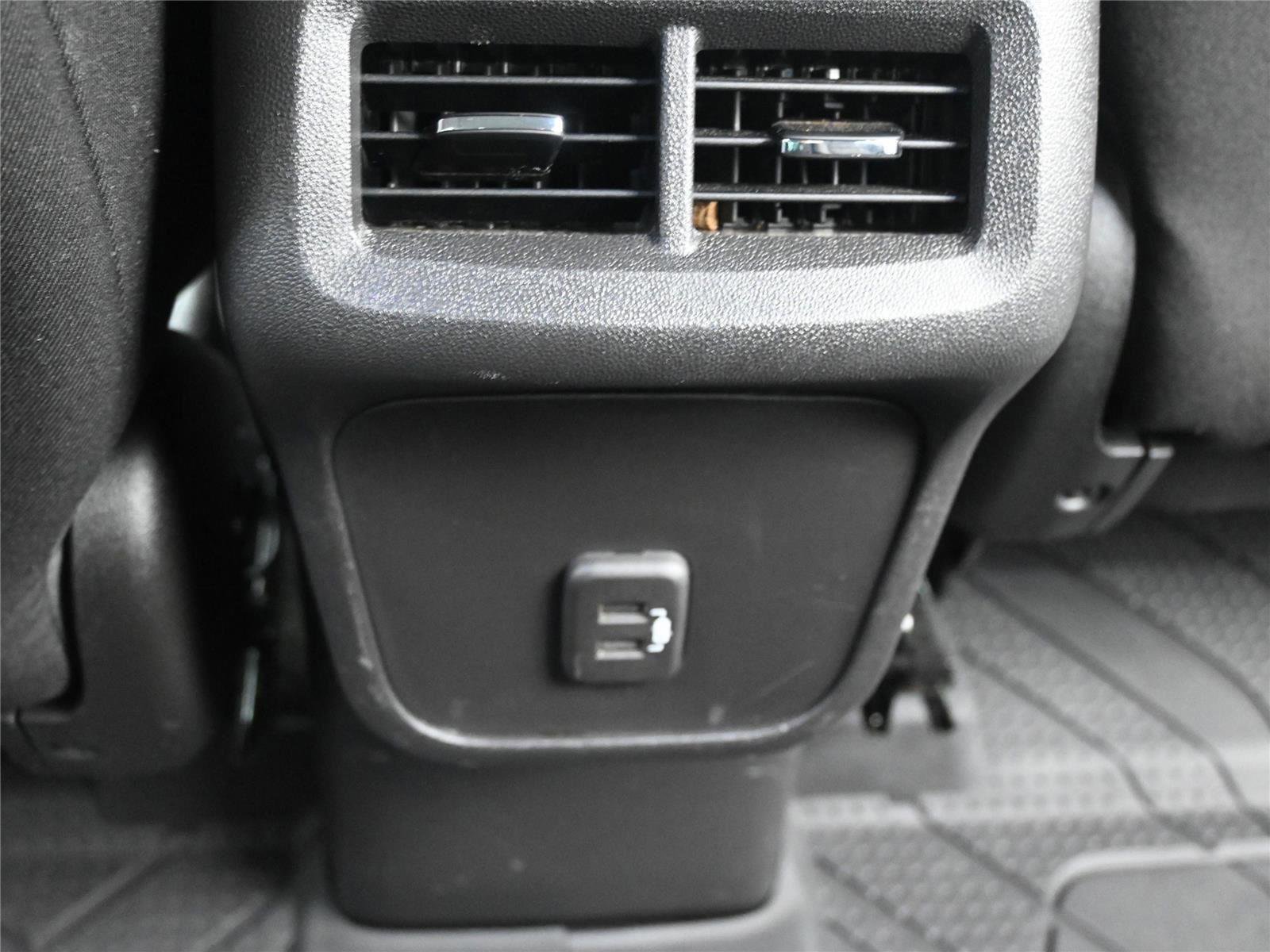 Used 2022 Chevrolet Equinox LT image 7
