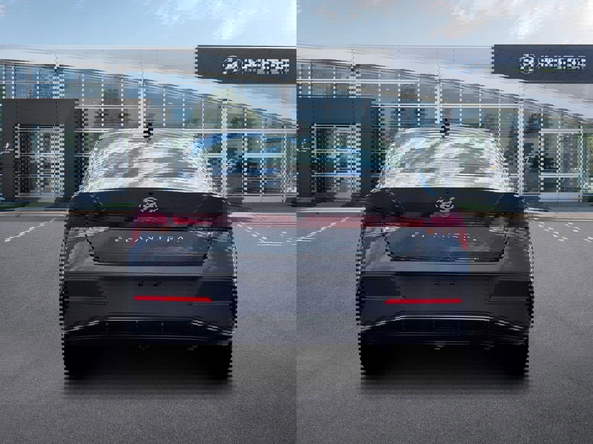 New 2026 Hyundai Elantra SE image 6