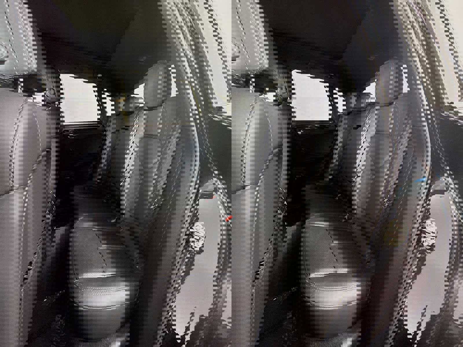 Used 2022 Porsche Macan S image 18