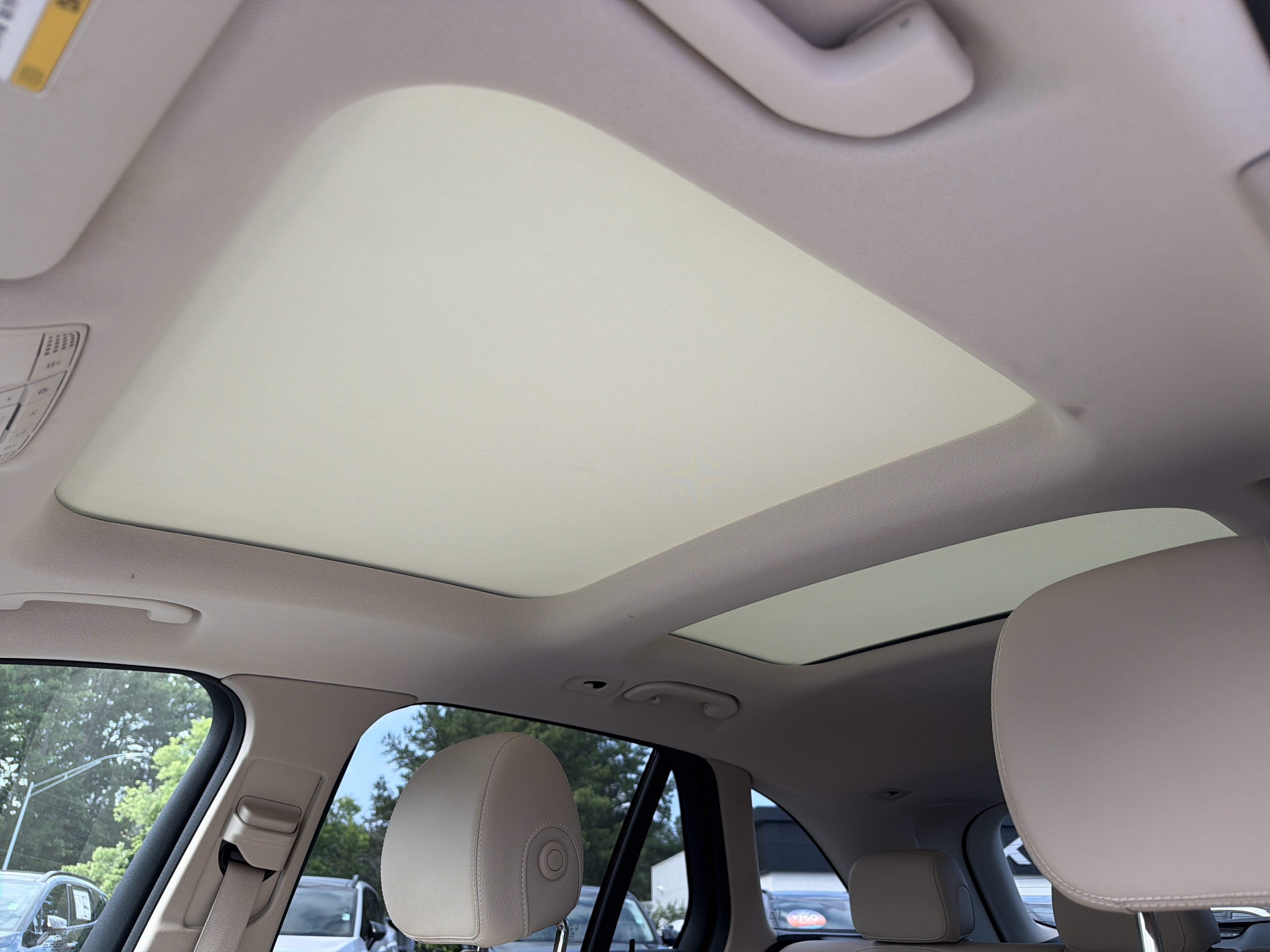Used 2019 Mercedes-Benz GLC 300 image 32
