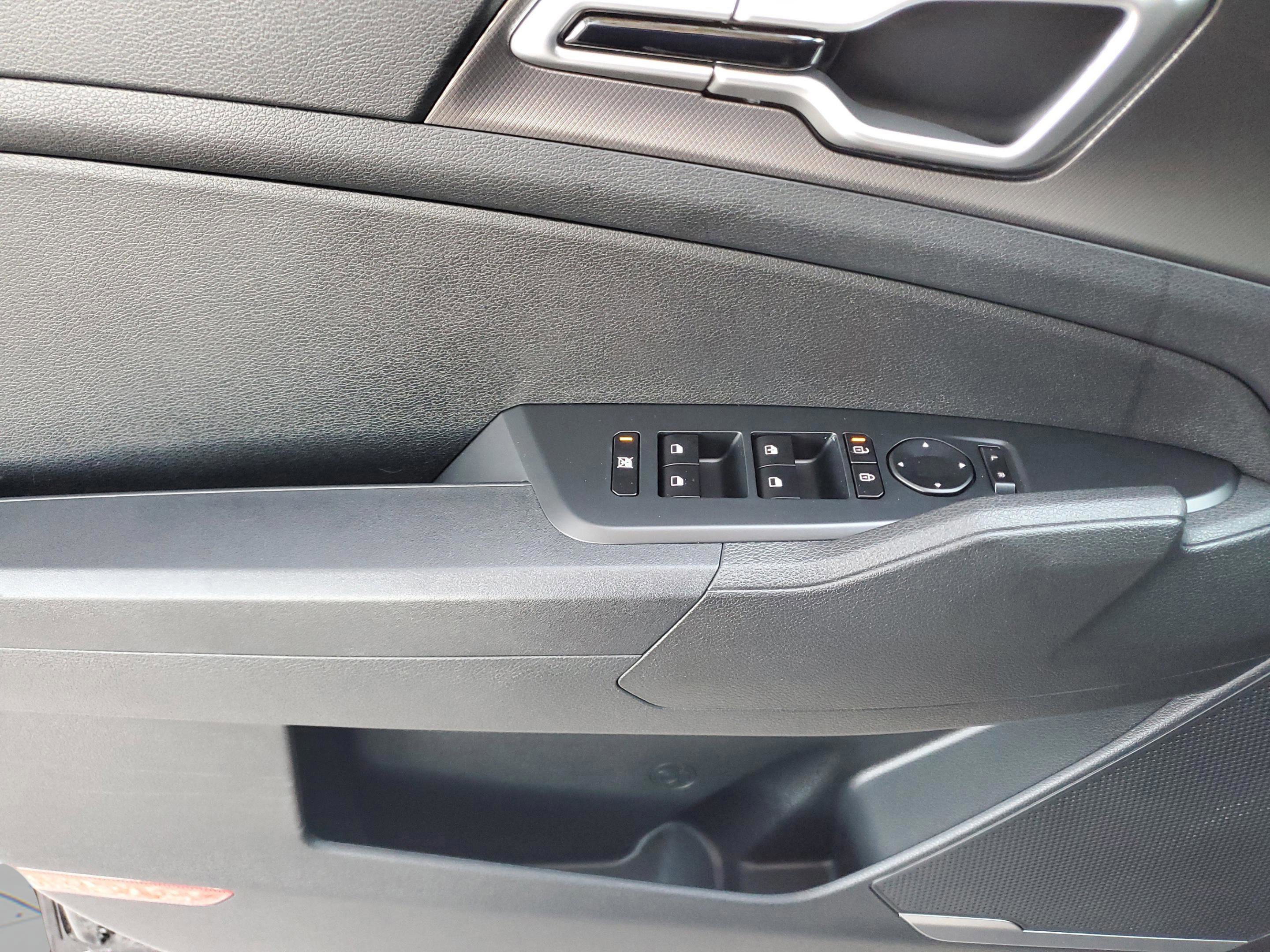 New 2026 Kia Sportage LX w/ LX Convenience Package image 30