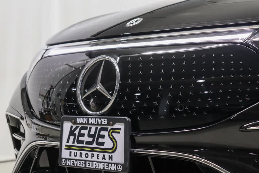 Used 2023 Mercedes-Benz EQS 580 4MATIC Sedan image 13