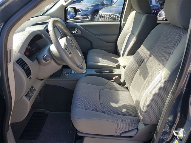 Used 2020 Nissan Frontier SV image 19