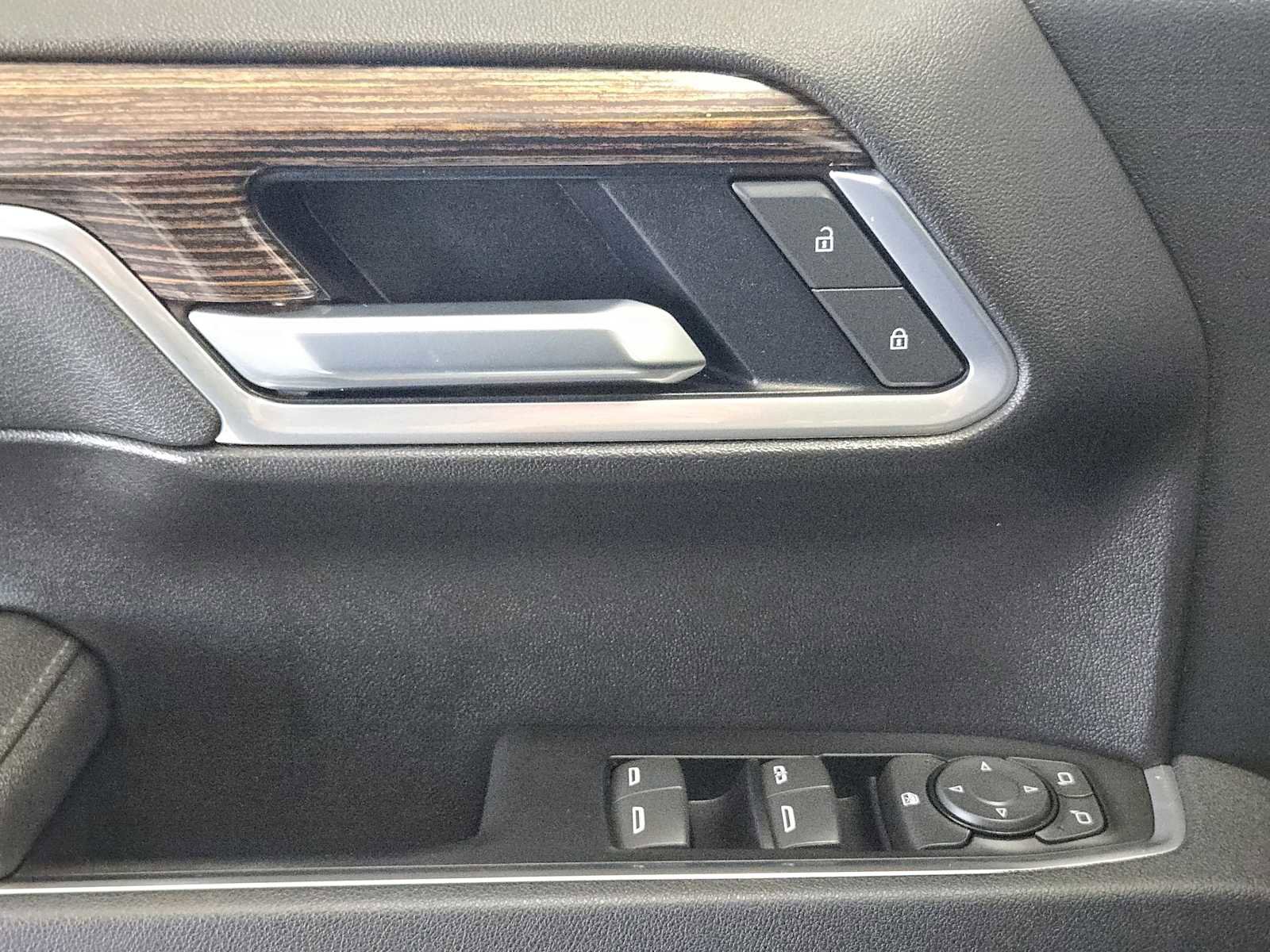 Certified 2025 GMC Sierra 1500 Elevation w/ Elevation Premium Package image 22