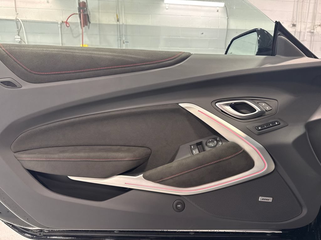 Used 2024 Chevrolet Camaro ZL1 RWD image 33
