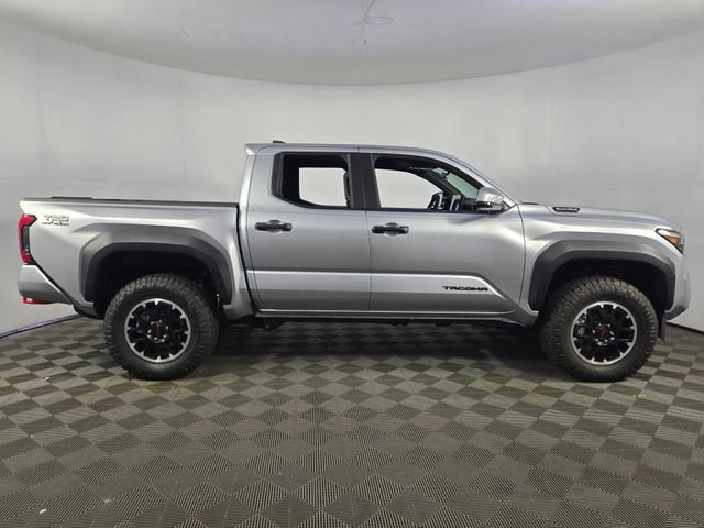 New 2025 Toyota Tacoma TRD Off-Road image 8
