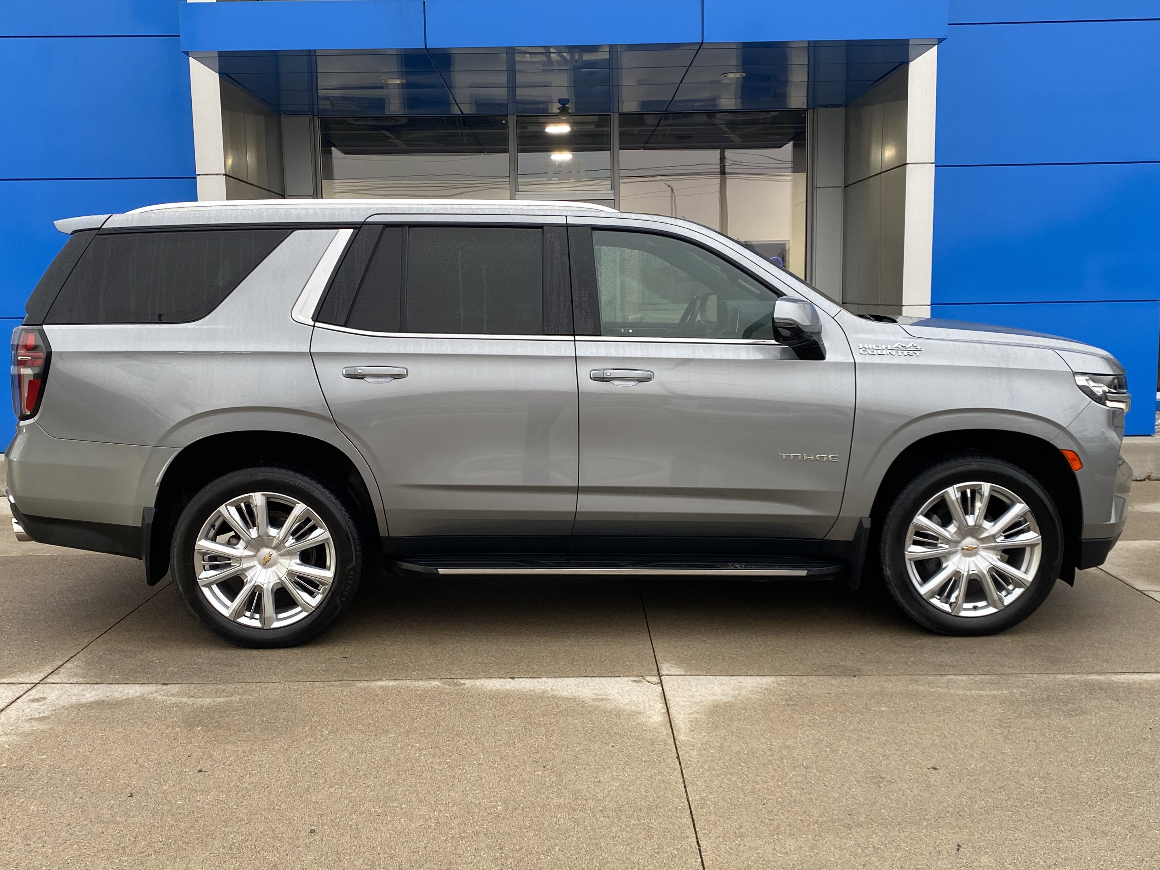 Used 2023 Chevrolet Tahoe High Country image 32