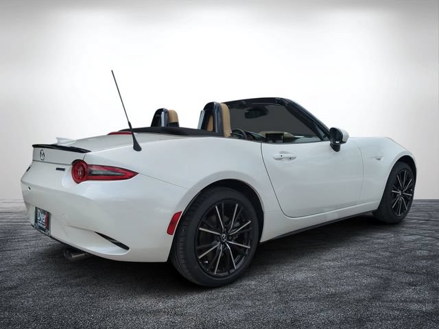 New 2026 MAZDA MX-5 Miata Grand Touring RWD image 34