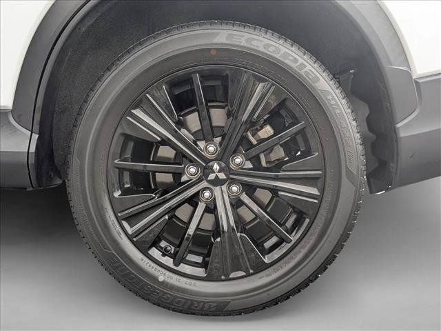 Used 2022 Mitsubishi Eclipse Cross LE AWD/4WD image 16