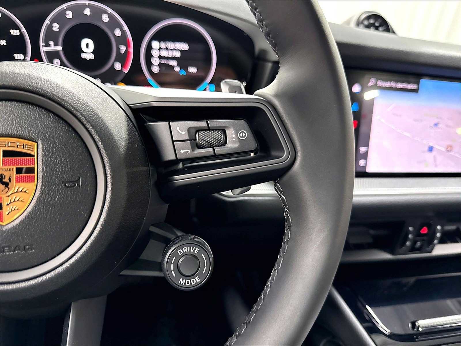 New 2026 Porsche Cayenne Coupe AWD/4WD image 20