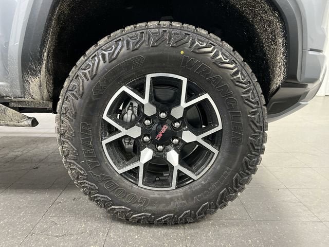 New 2026 GMC Canyon AT4X AWD/4WD image 33