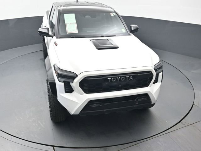Certified 2025 Toyota Tacoma TRD Pro AWD/4WD image 43