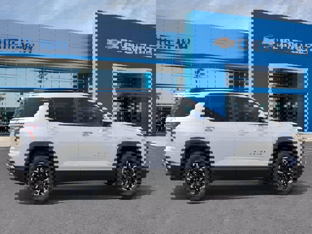 New 2026 Chevrolet Equinox ACTIV w/ Convenience Package III image 5