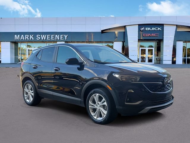 Used 2023 Buick Encore GX Preferred w/ Cold Weather Comfort Package AWD/4WD image 3