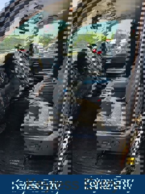 Used 2020 Toyota Tundra SR5 w/ TRD Off-Road Package image 15