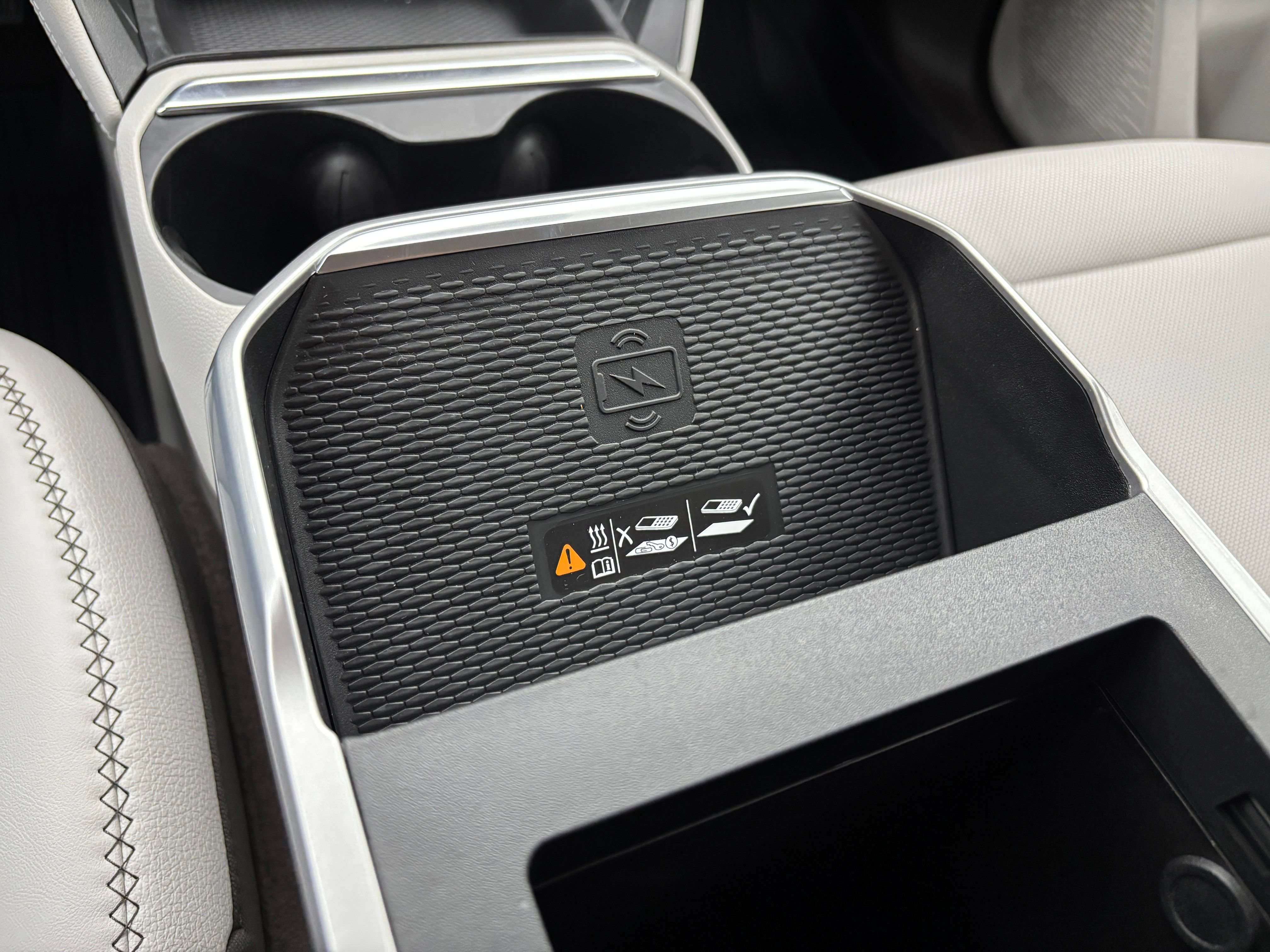 New 2027 GMC Terrain Denali w/ LPO, Floor Liner Package AWD/4WD image 32