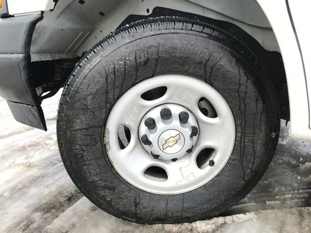 Certified 2022 Chevrolet Express 2500 Extended w/ Driver Convenience Package image 17