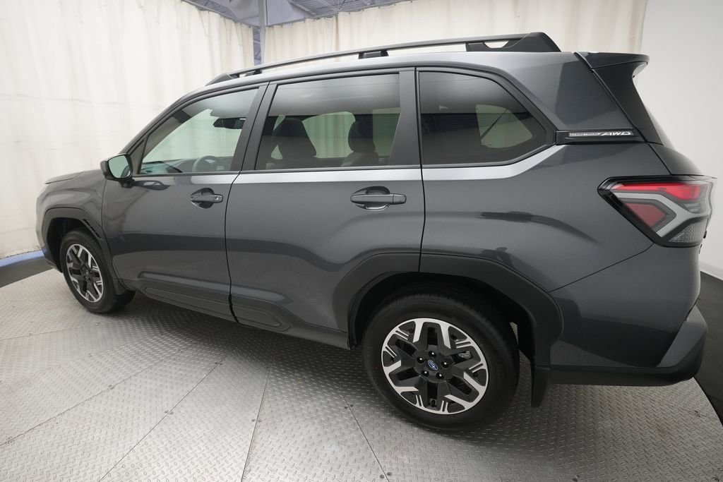 Certified 2026 Subaru Forester Premium AWD/4WD image 33