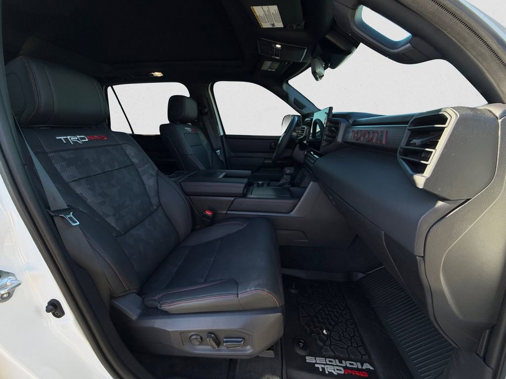 Used 2025 Toyota Sequoia TRD Pro AWD/4WD image 15