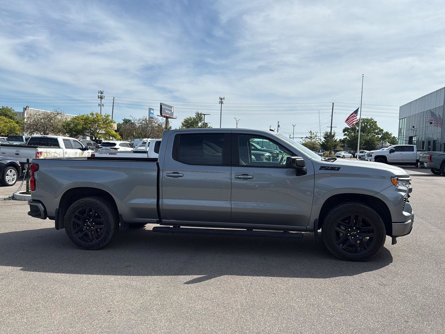Used 2024 Chevrolet Silverado 1500 RST w/ True North Edition Plus AWD/4WD image 2