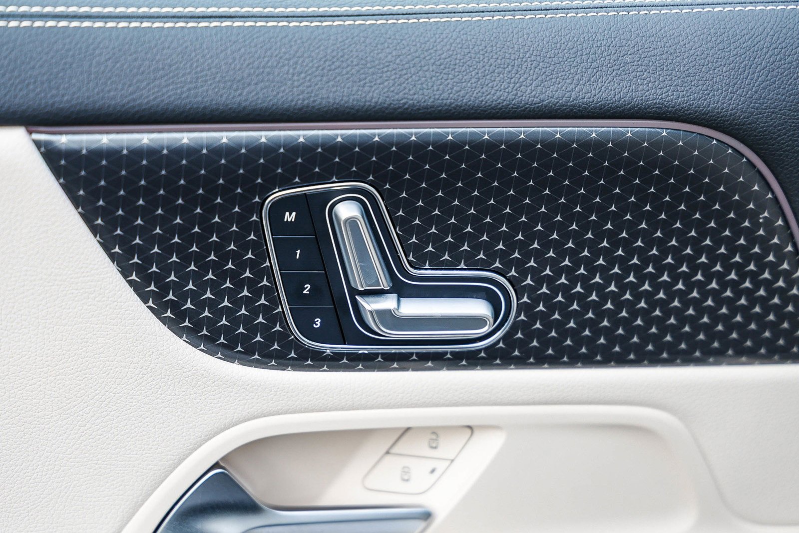 Certified 2025 Mercedes-Benz GLA 250 GLA 250 image 21