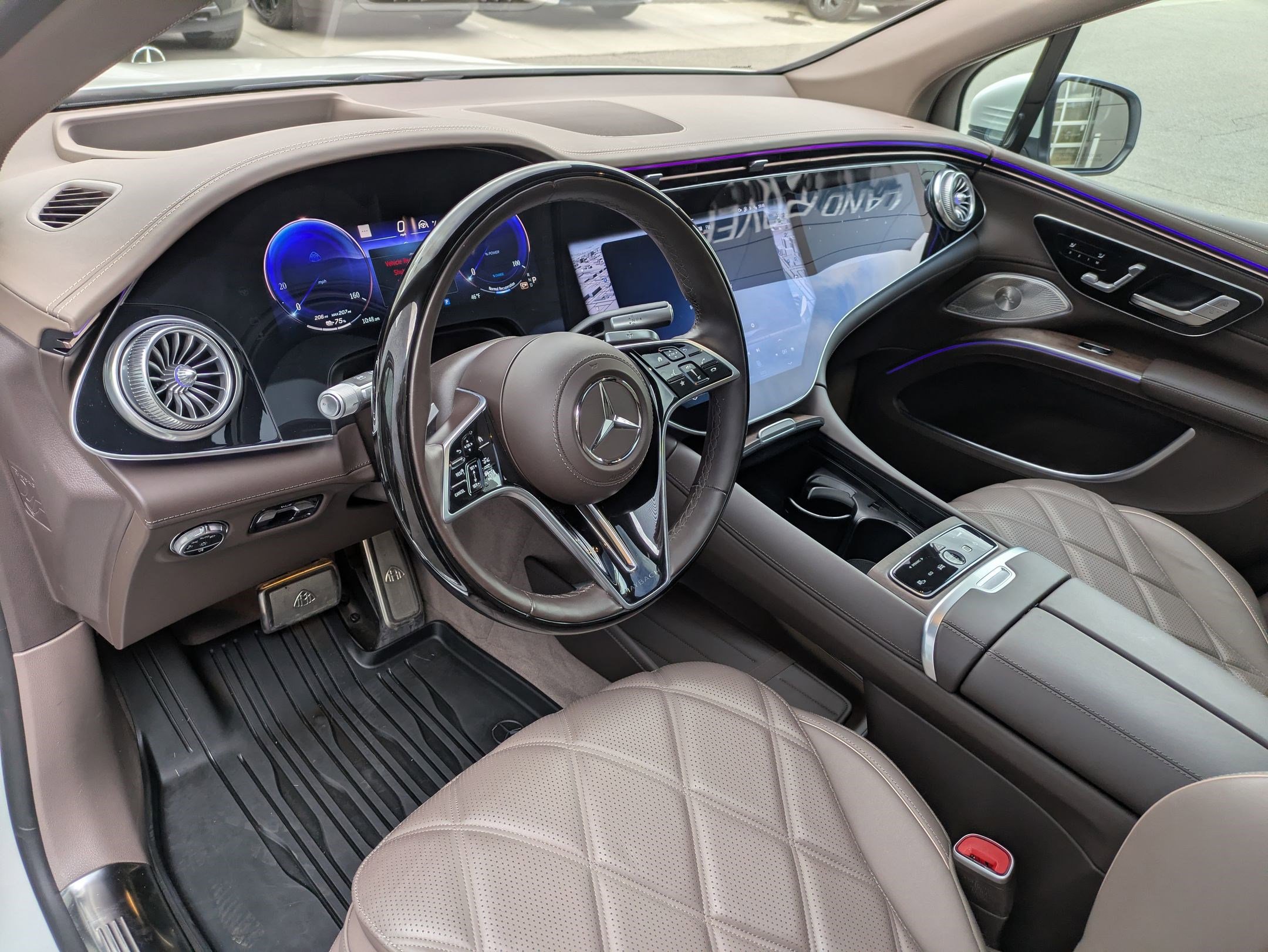 Used 2024 Mercedes-Benz Maybach EQS 680 4MATIC image 14