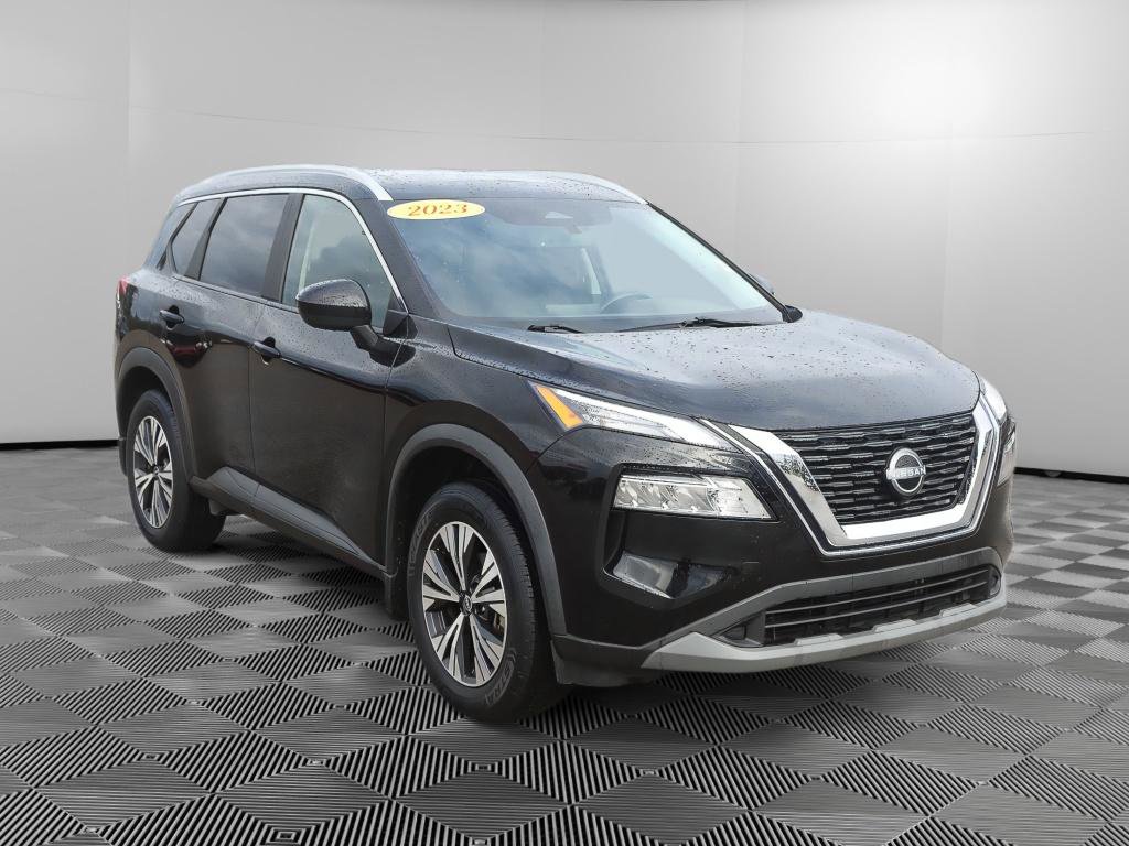 Used 2023 Nissan Rogue SV w/ SV Premium B Package image 12