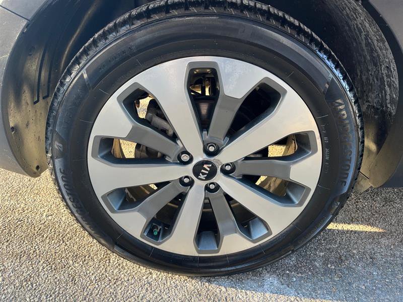 Used 2020 Kia Telluride S w/ S 8 Passenger Seating Package image 8