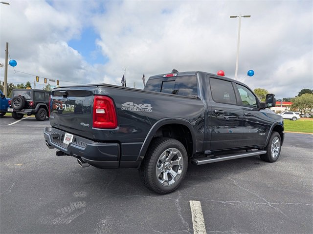 New 2026 RAM 1500 4x4 Crew Cab image 3
