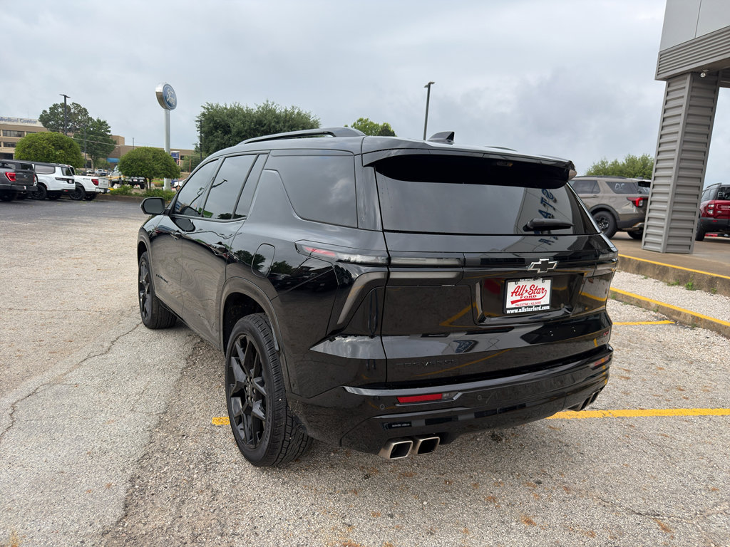 Used 2025 Chevrolet Traverse RS FWD image 32