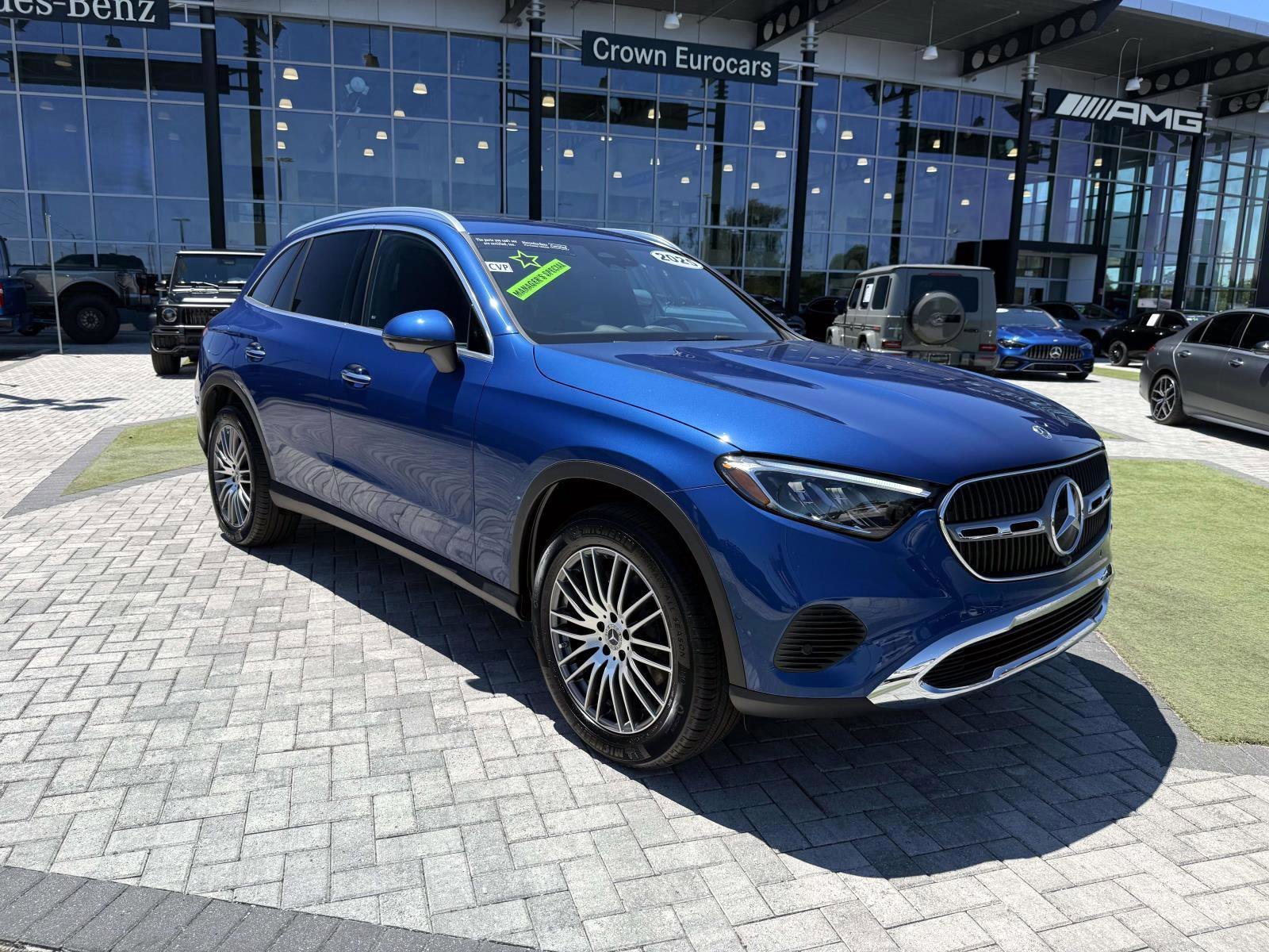 Used 2025 Mercedes-Benz GLC 300 image 7