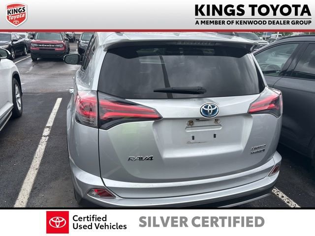 Used 2016 Toyota RAV4 Limited AWD/4WD image 6