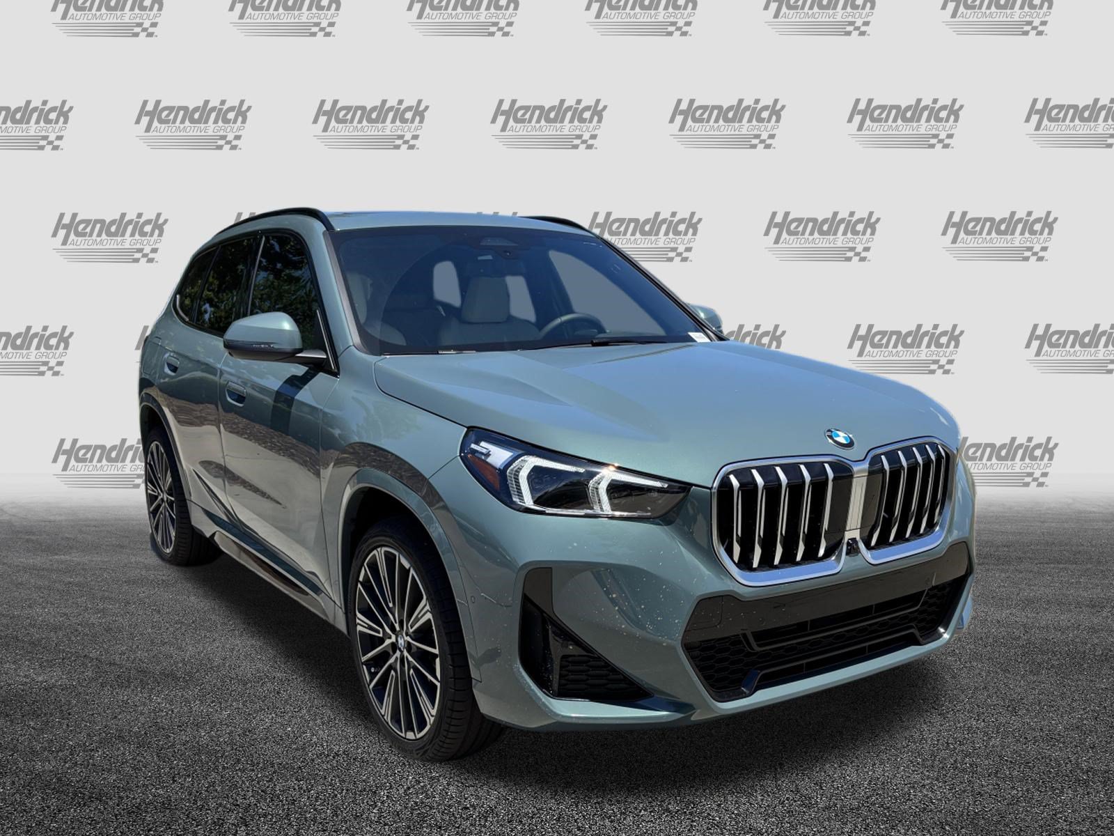 New 2026 BMW X1 xDrive28i w/ Technology Package AWD/4WD image 2