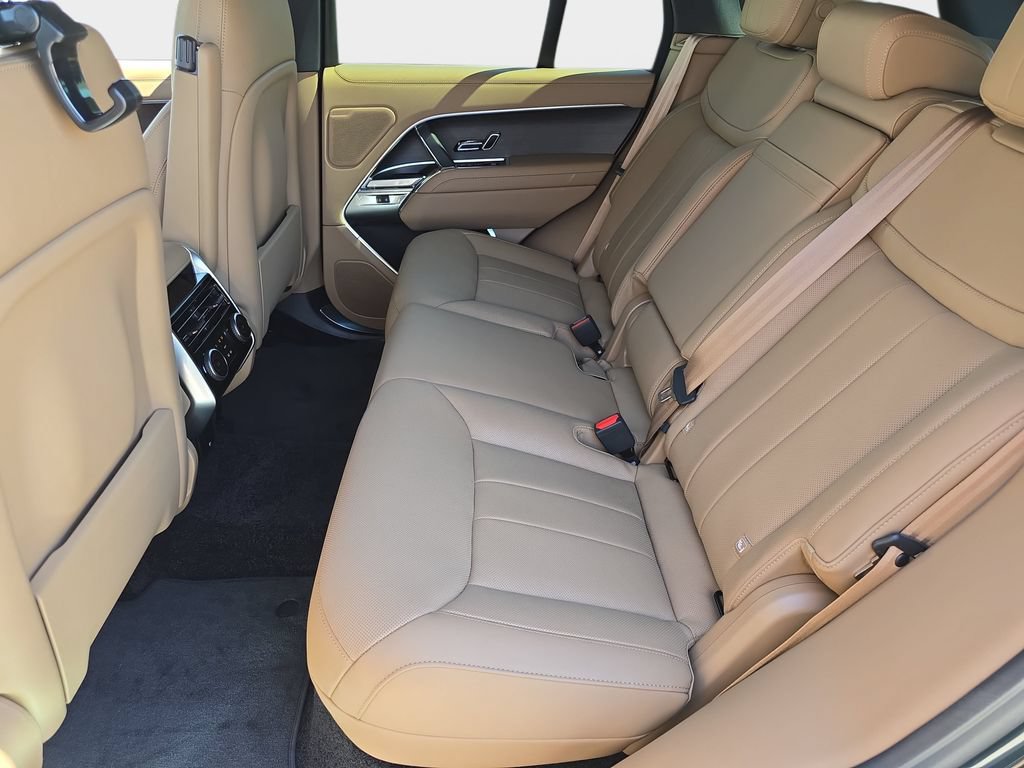 New 2026 Land Rover Range Rover SE AWD/4WD image 15