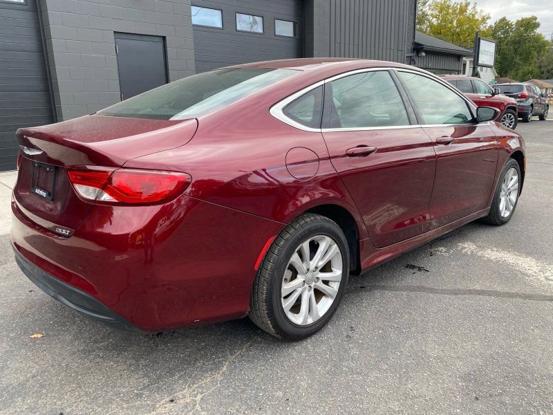 Used 2017 Chrysler 200 LX w/ Touring Convenience Group image 4