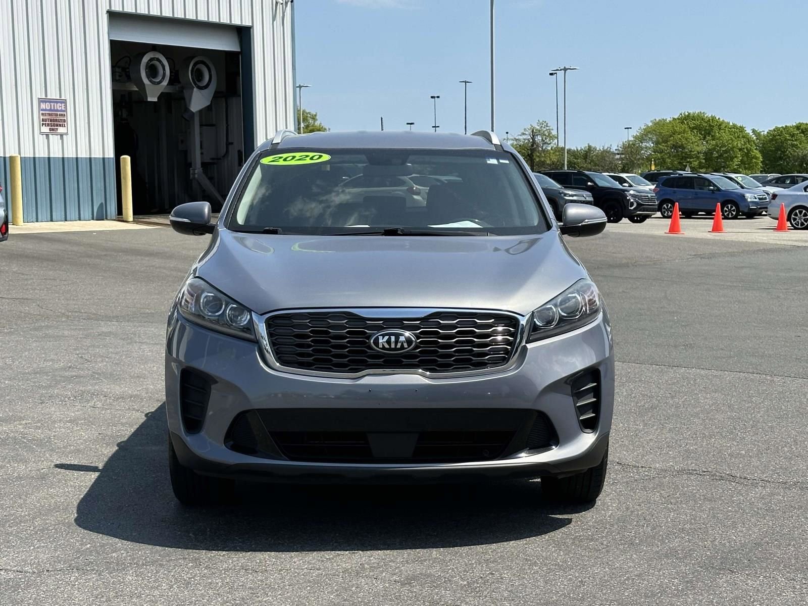 Used 2020 Kia Sorento LX w/ LX I4 Convenience Package FWD image 8